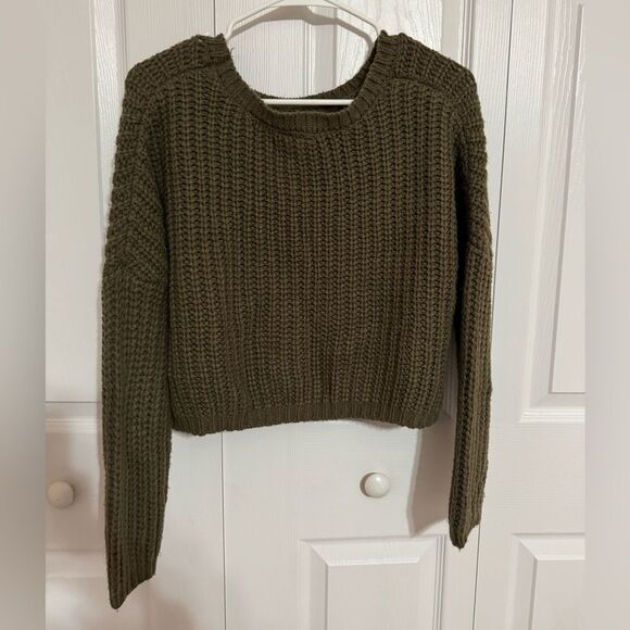 Rue21 Olive Green Cropped Cable Knit Sweater – XS/Small - Picture 2 of 3
